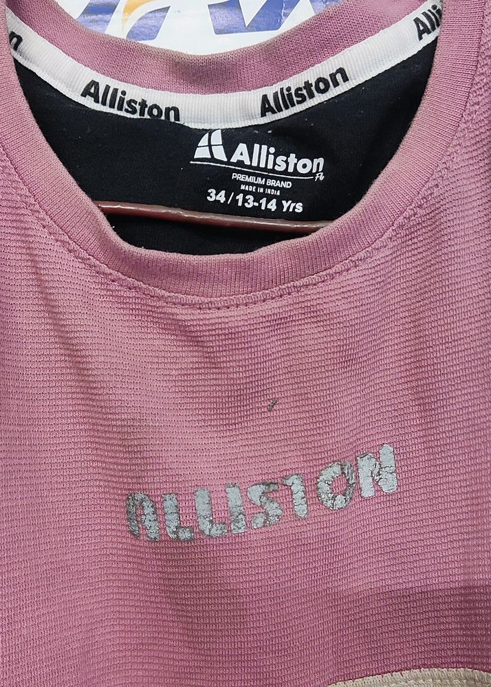 T. Shirt 11 Se 12 Year Ka Quality Good
