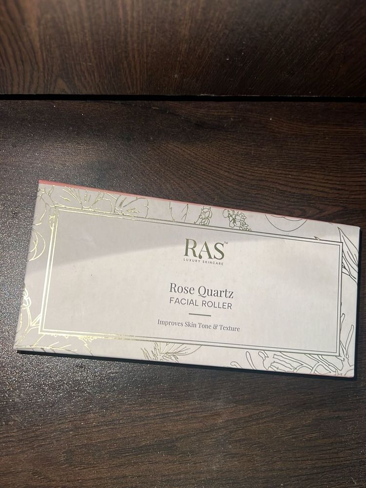 RAS Luxiert Skincare Rose Quarts Face Roller