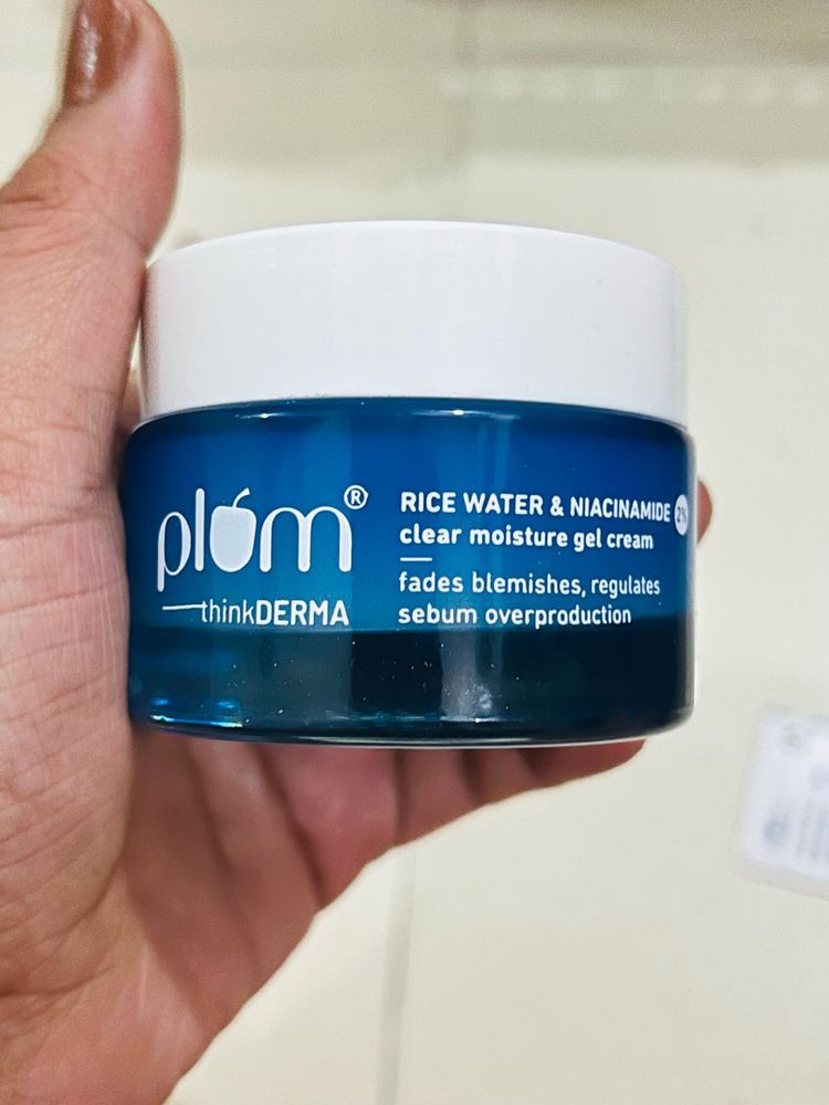 Plum Rice Water Gel Cream