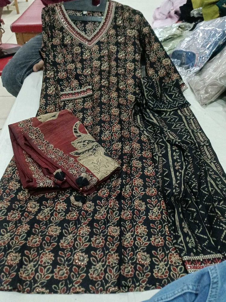 Floral Print Kurta Set