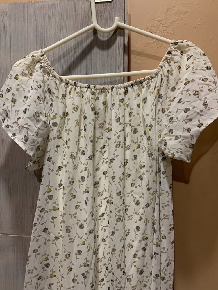 Dress ⚪️