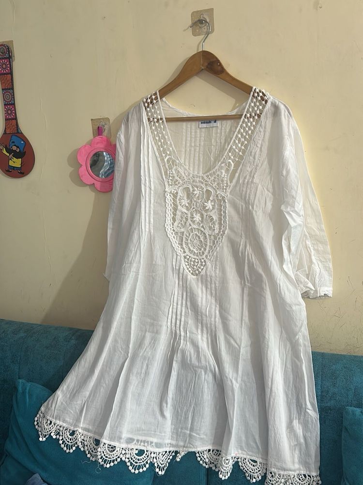 White Lace Detail Tunic Top