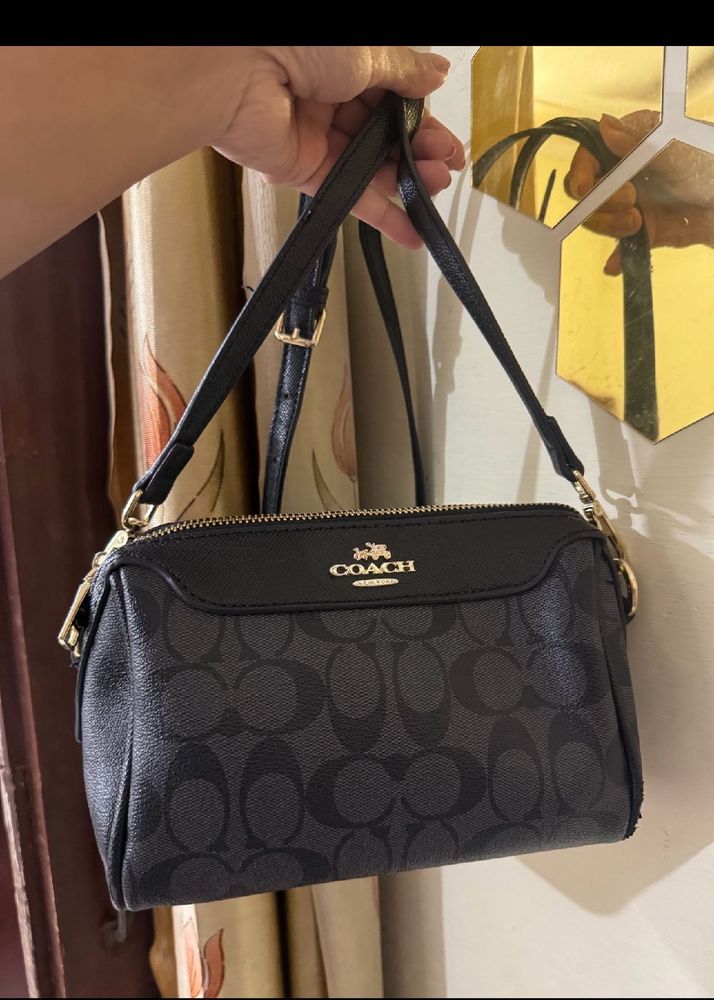 LAST CALL - COACH HIGH QUALITY SLING BAG