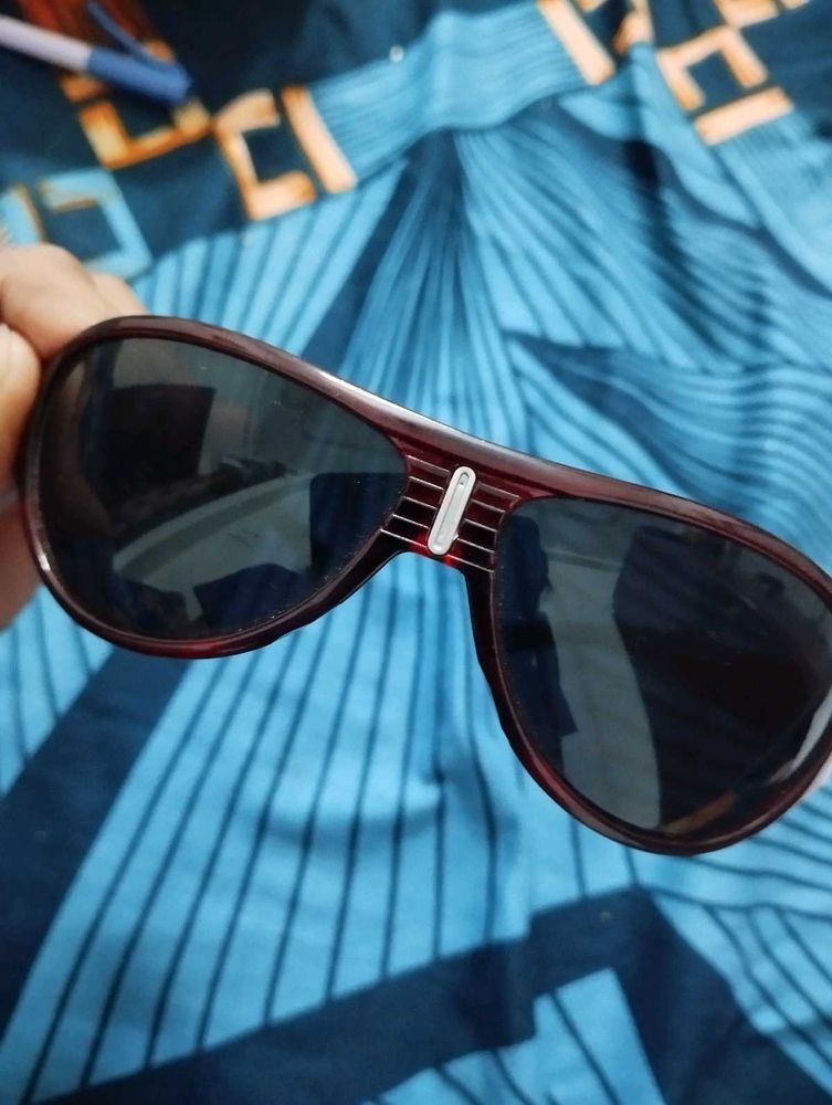 Old Fashion Sunglasses