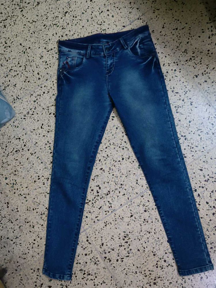 Stylish Blue Denim Jeans