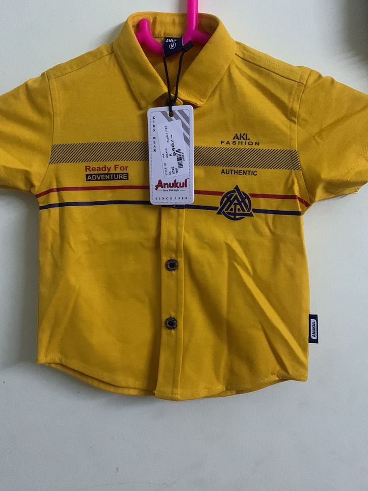 Yellow Tshirt And Blue Half Pant Combo For Boys(3-6 Months)