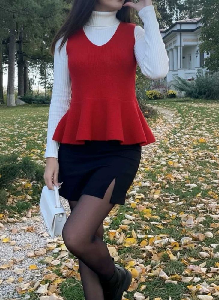 Y2k Red Peplum Sweater ♥️