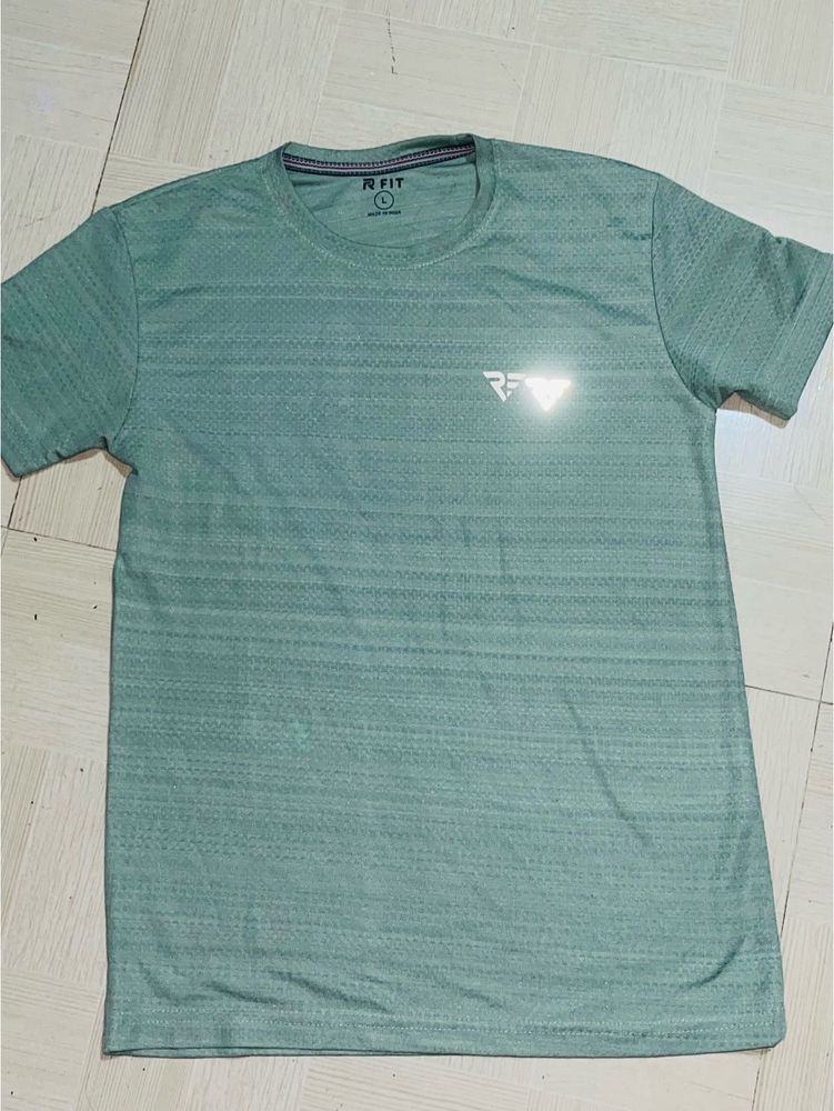 R-FIT Sporty T Shirt