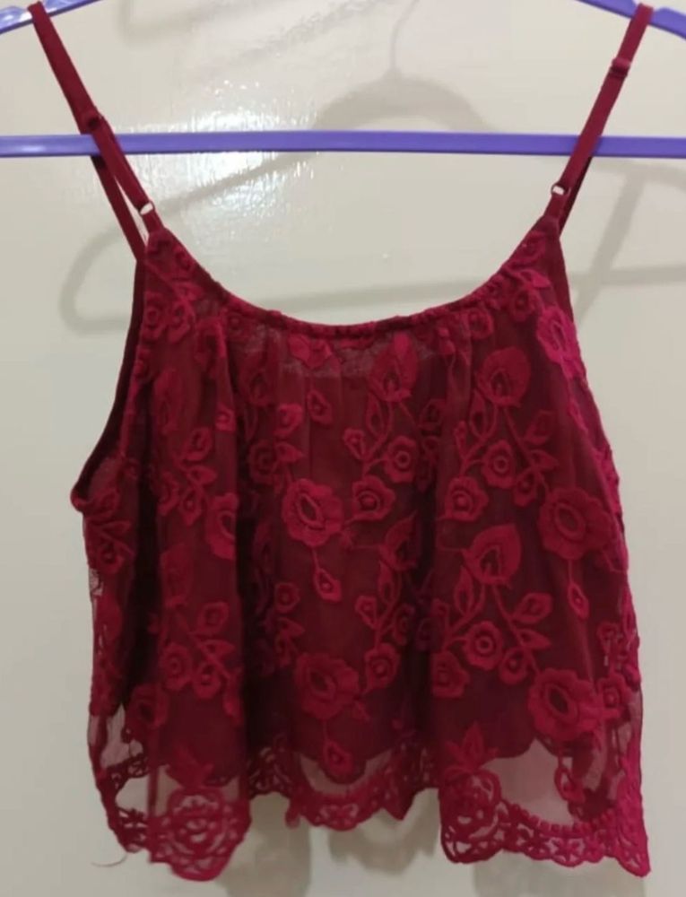 scarlet bloom lace spaghetti crop top