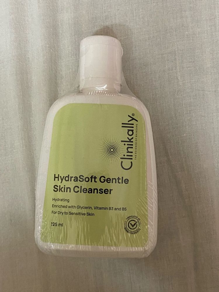 Clinikally HydraSoft Gentle Skin Cleanser