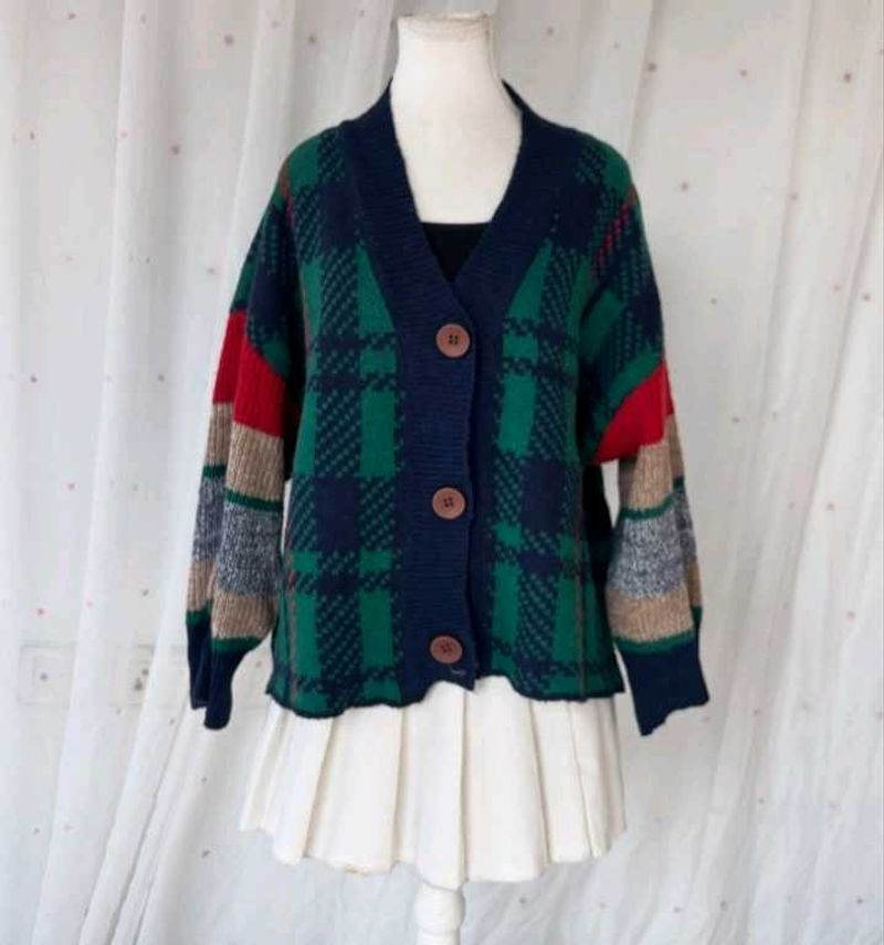 Stylish Plaid Knit Cardigan