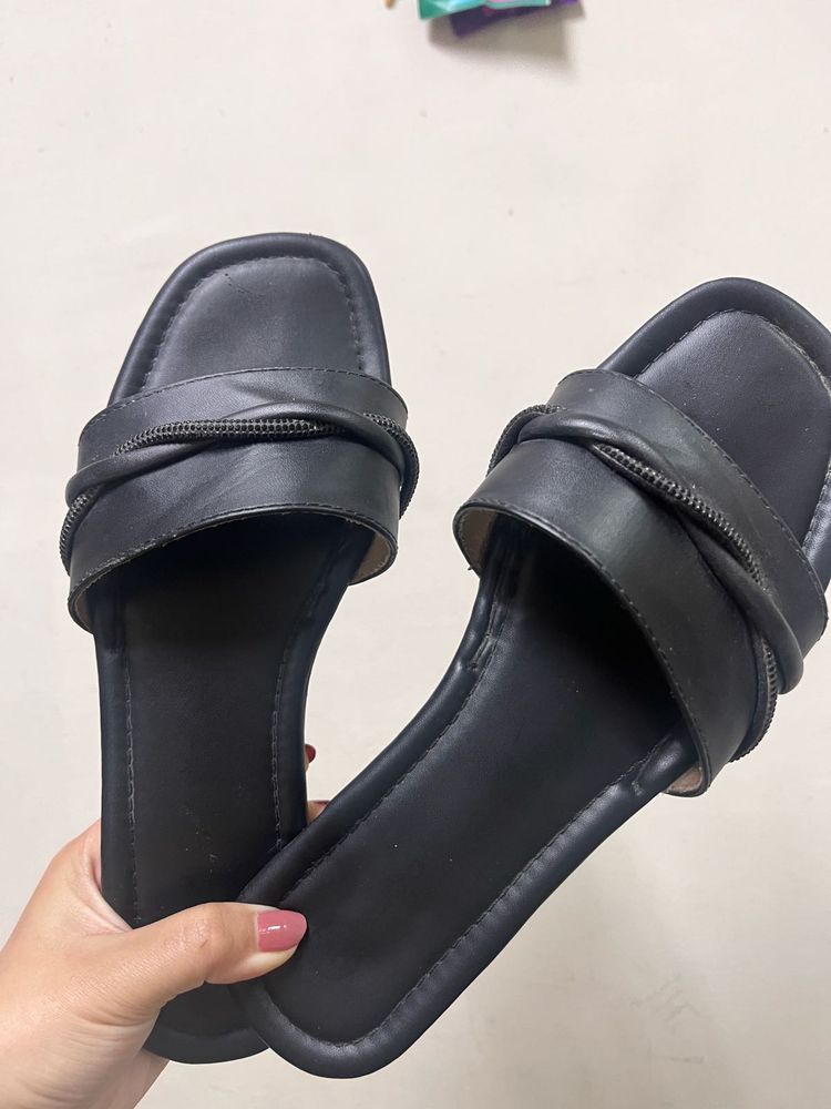🛑SALE🛑Black Flats Women