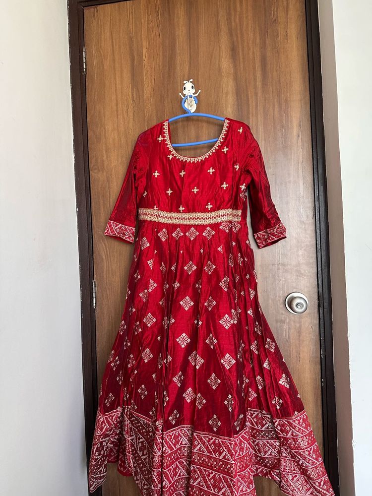 Elegant Red Ethnic Gown