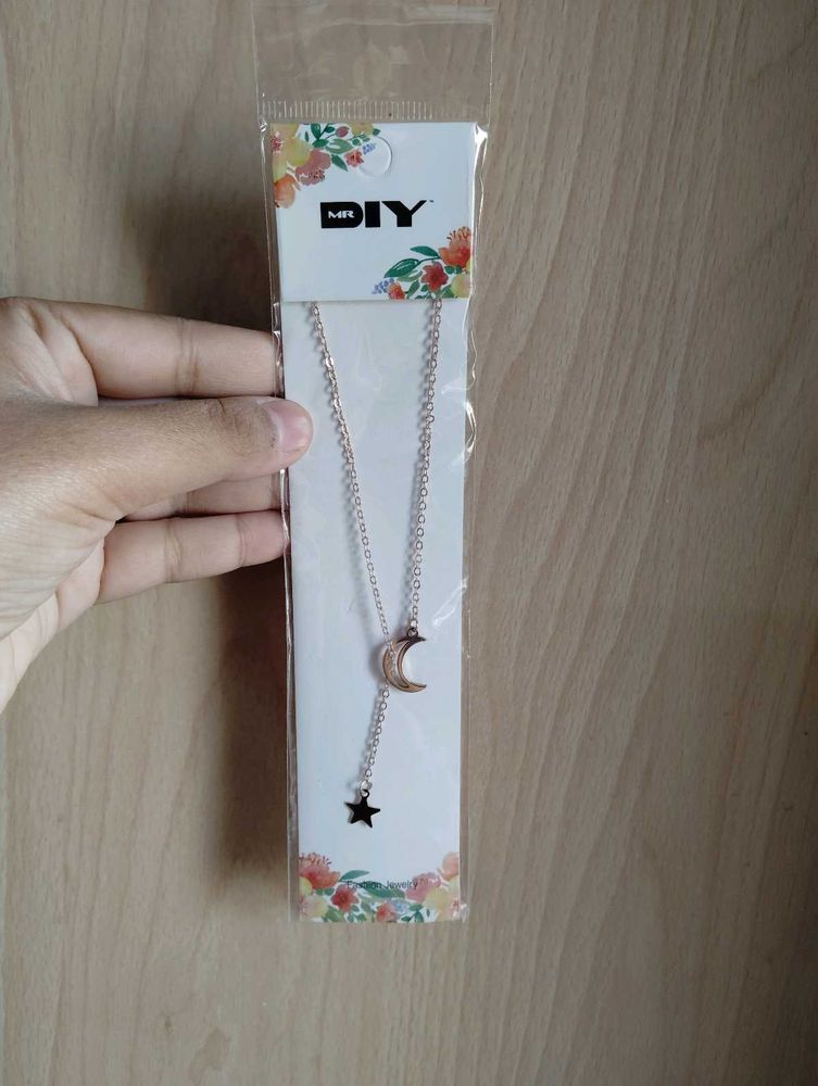 Moon &amp; Star Pendant Necklace❤️