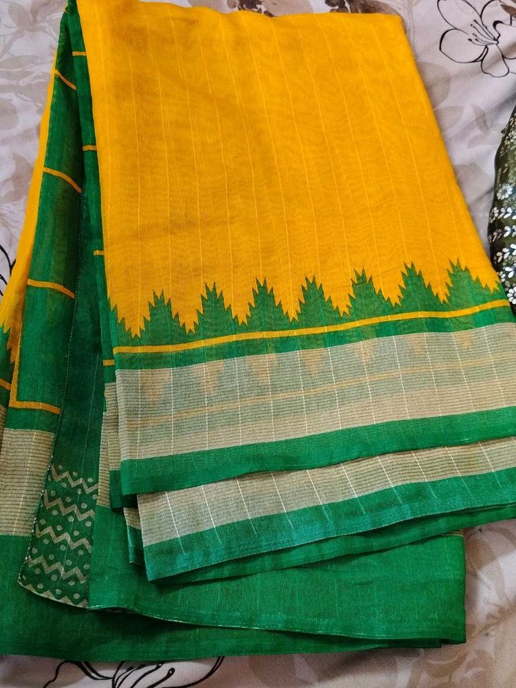 Elegent  Saree With Blouse