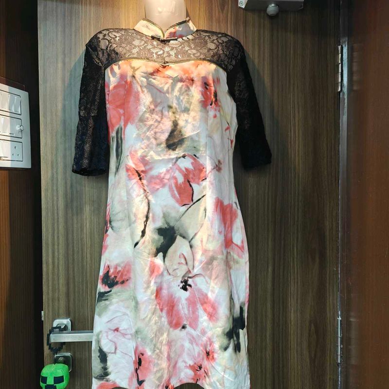 Floral Lace Detail Dress