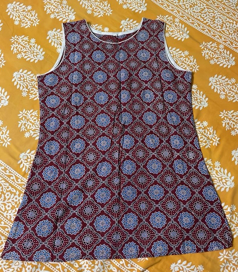 Patterned Casual Short Kurti