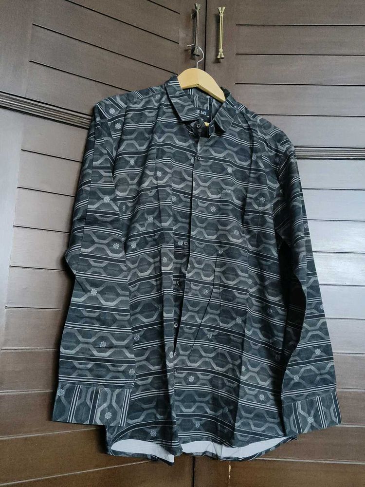 Men&#39;s Black Cotton Patterned Casual Shirt