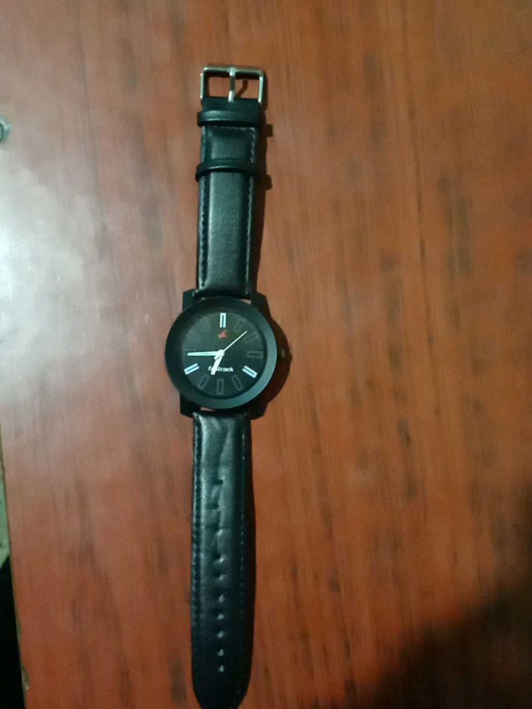 Fastrack Analogue Watch