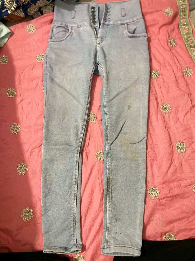 High Waisted Jeans