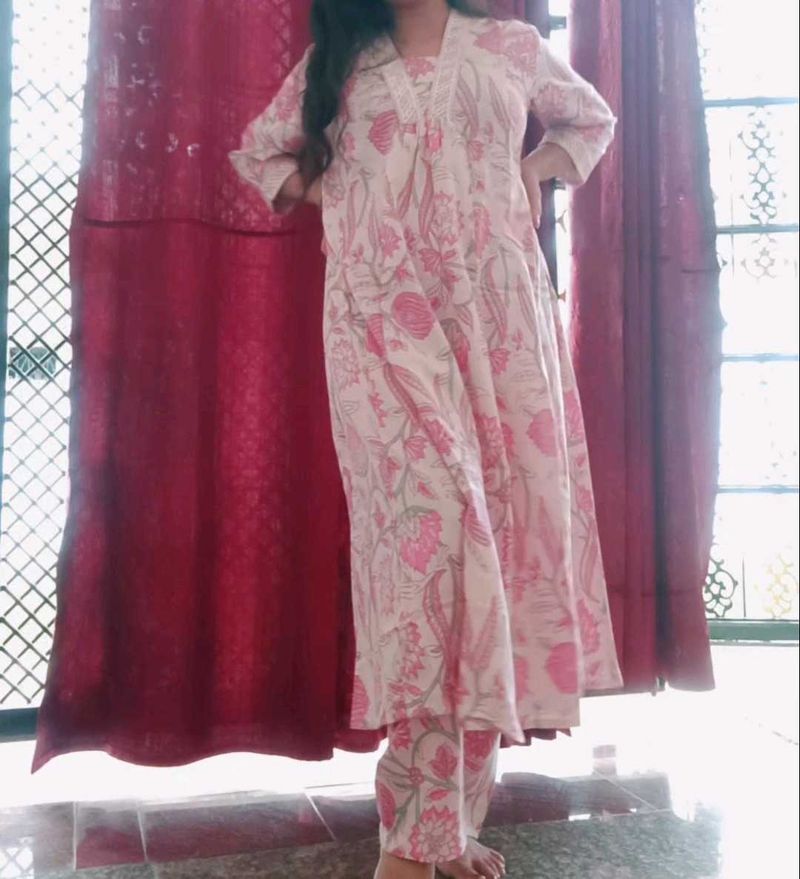 Pink Floral Cotton Kurta Pant Set