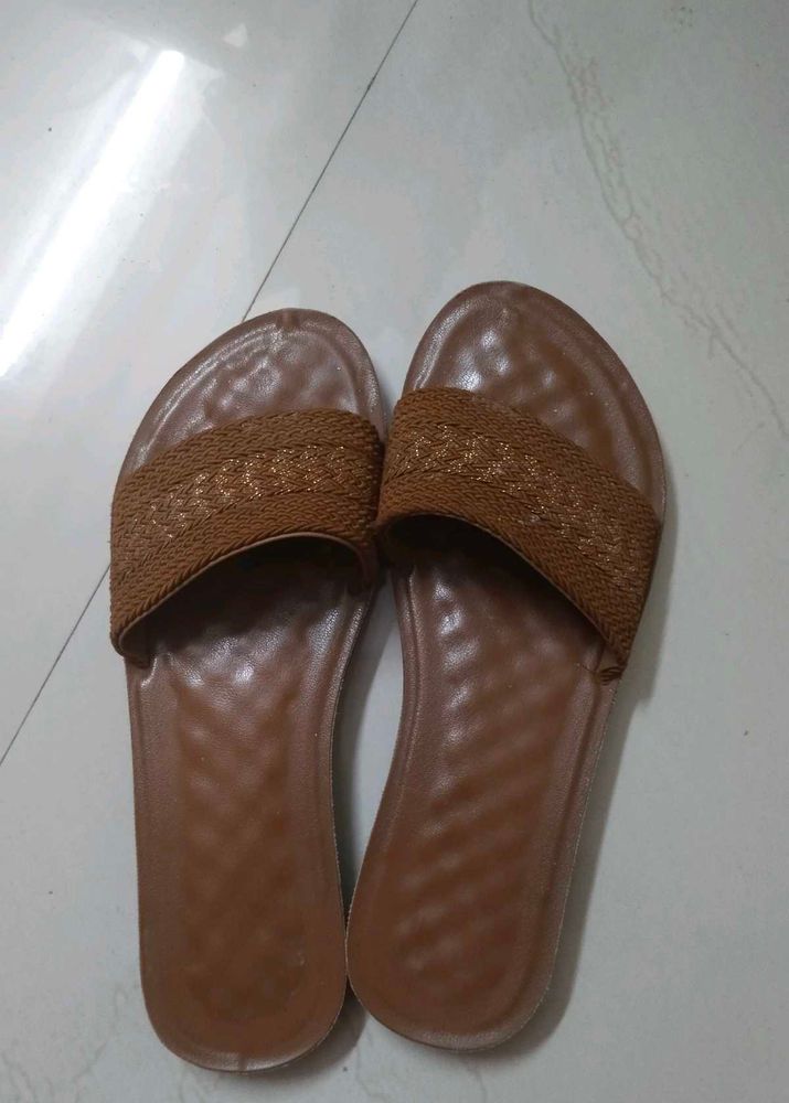 Leather Flat