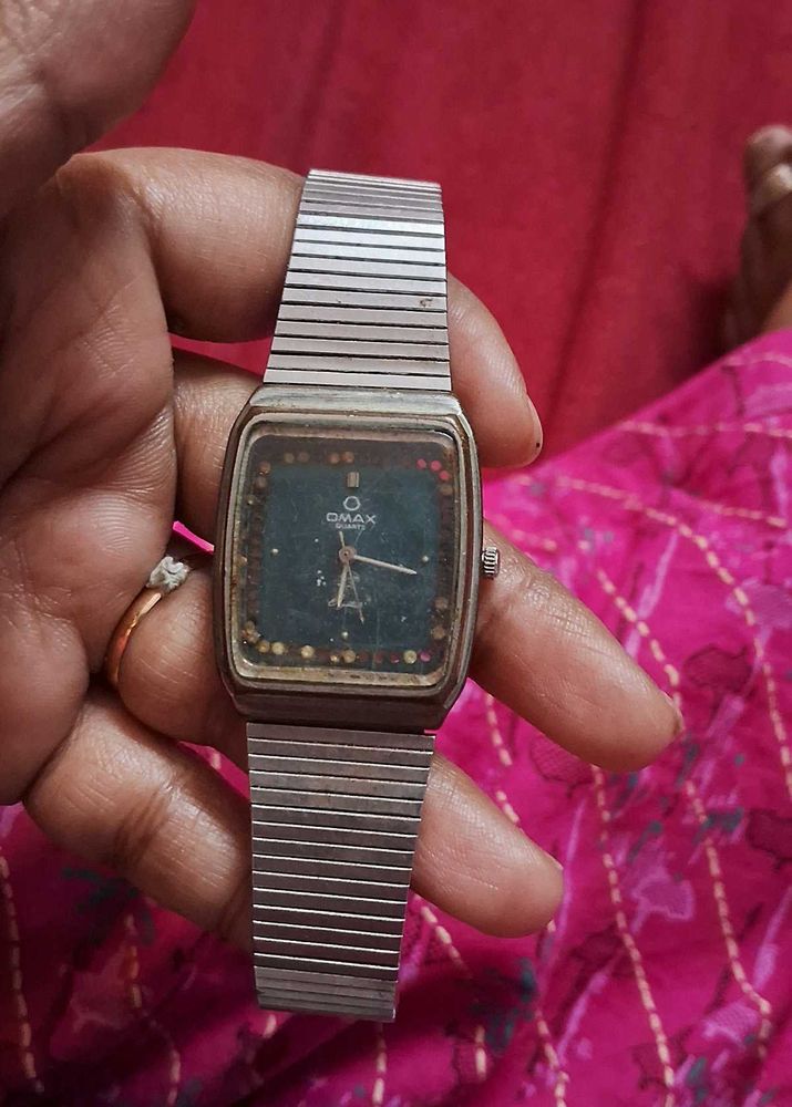 Vintage Omax Watch  Not Working