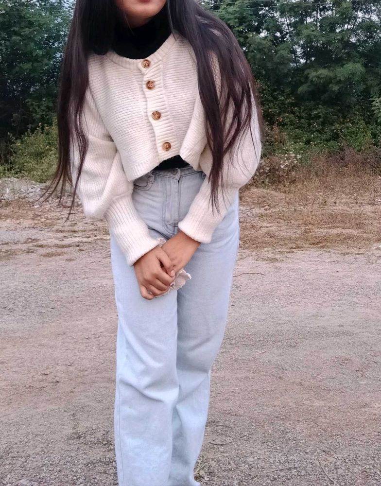 Cream Cropped Cardigan