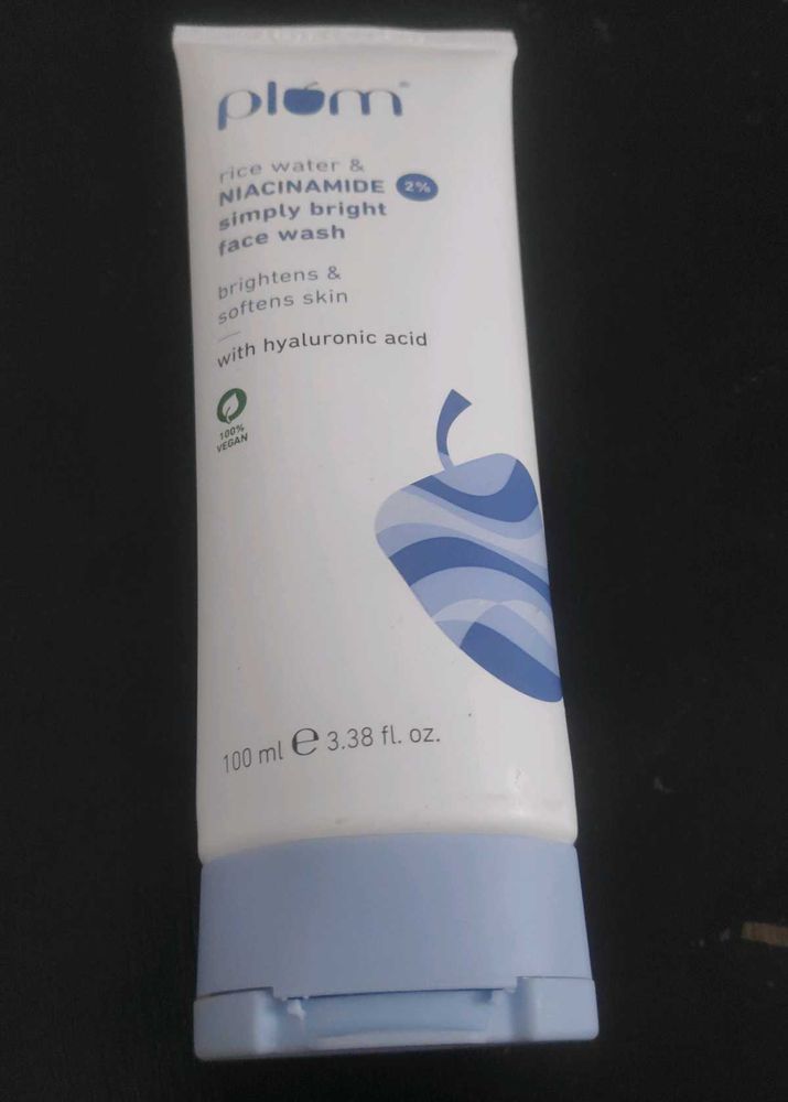 Plum Rice Water &amp; Niacinamide Face Wash