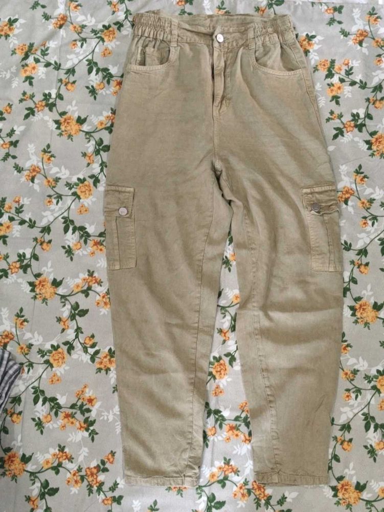 Trendy Khaki Cargo Pants