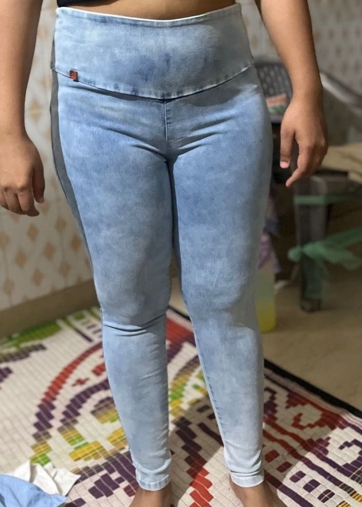 Stylish Blue Denim Jeggings