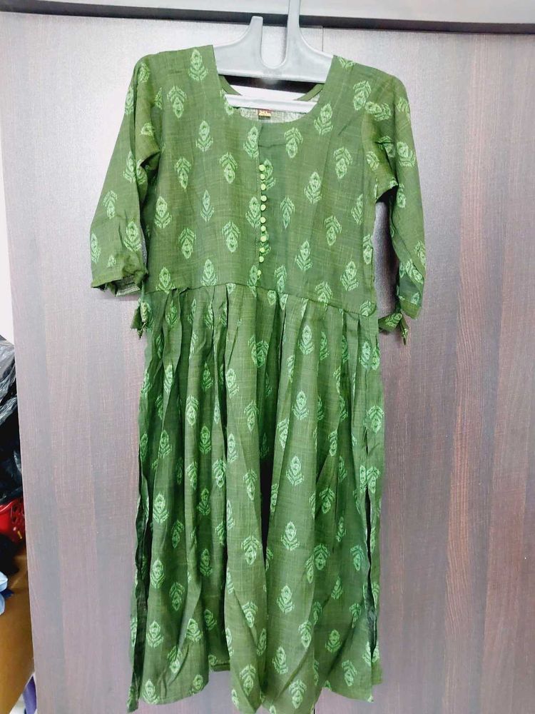 Nayra Cut Kurti