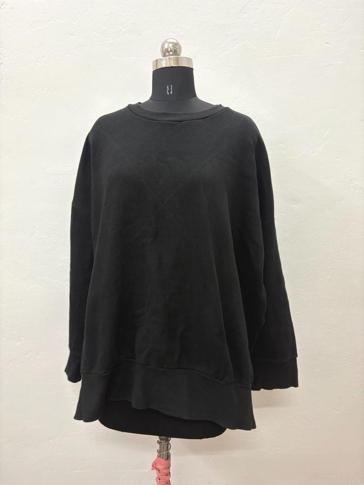 Black Oversized Sweatshirt