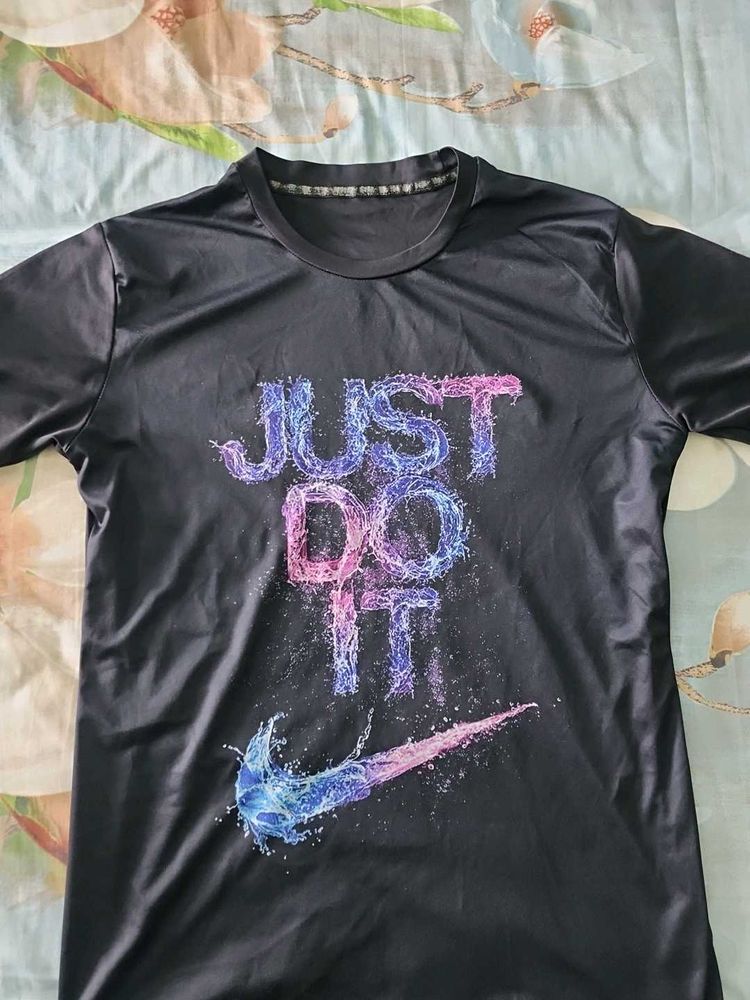Nike Just Do It Tee
