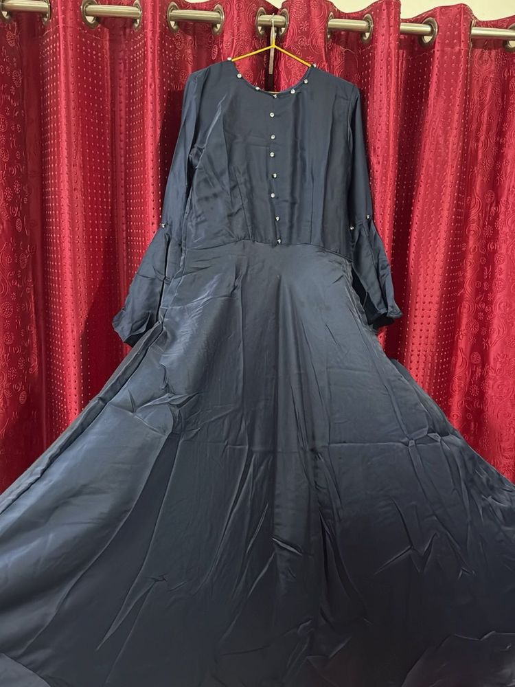 Elegant Black Maxi Dress
