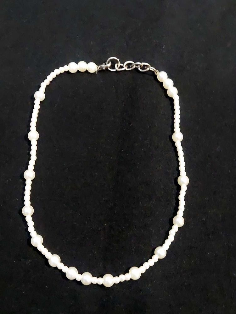 Pearl Beaded Necklace