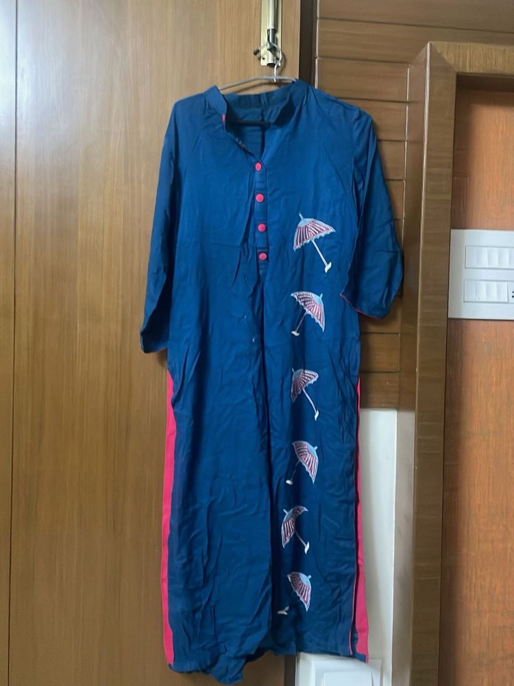 Blue Embroidered Kurta