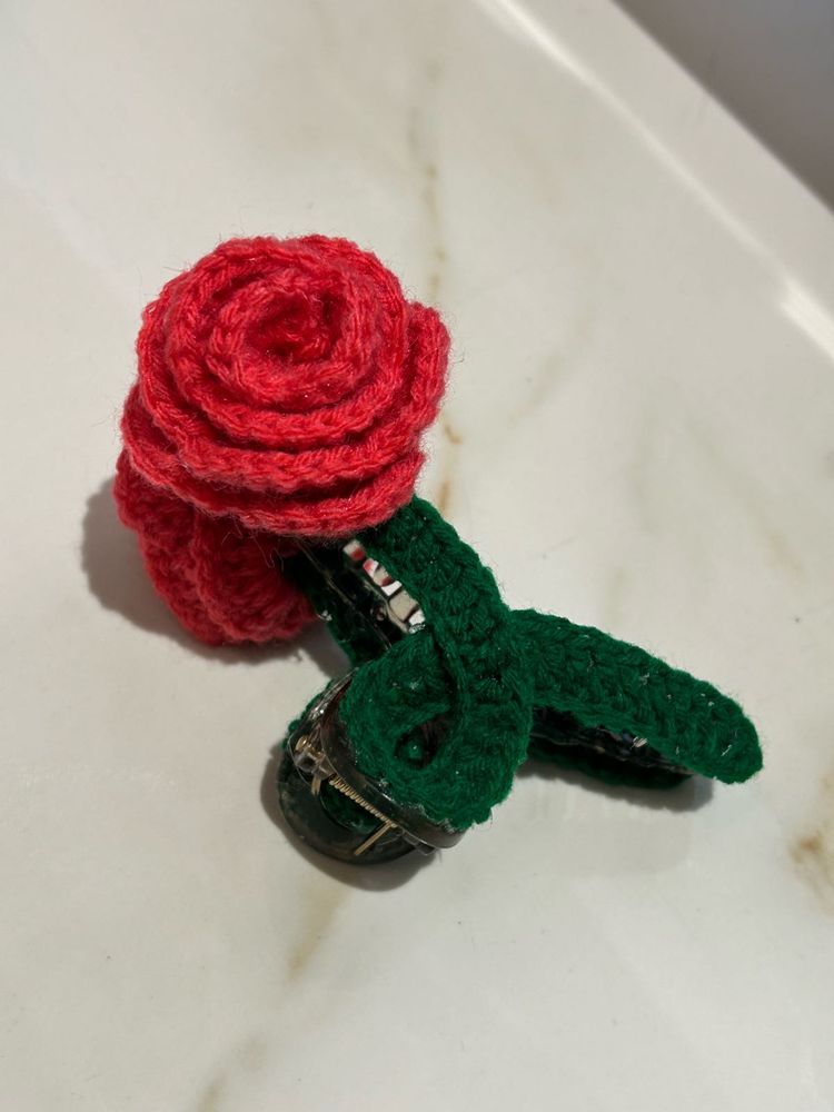 combo of sunflower and pink Rose Crochet Hair Clip