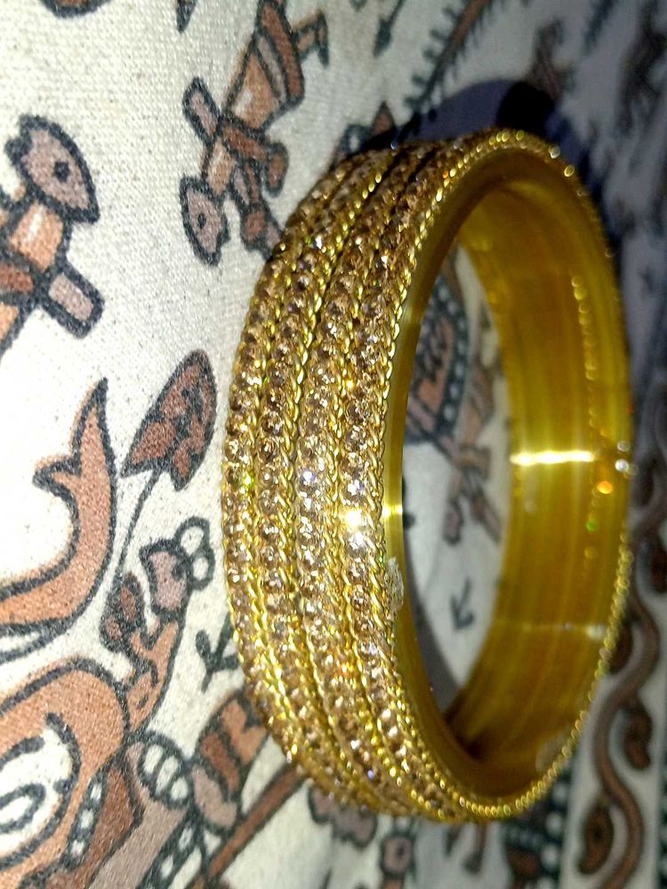 Gold-toned Bangle Set