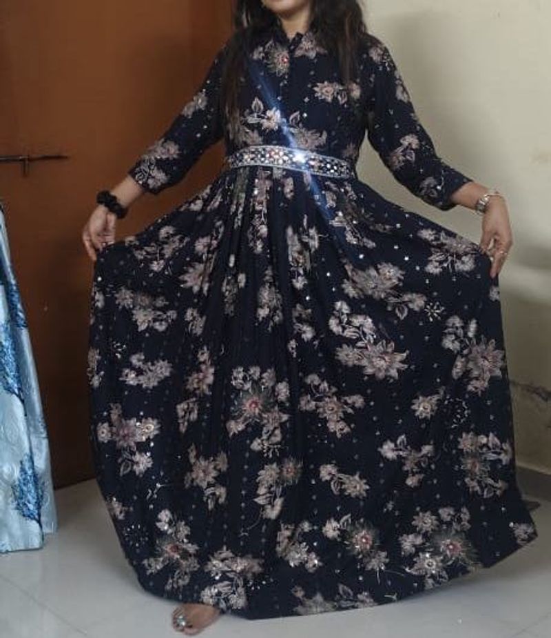 Elegant Floral Print Maxi Dress