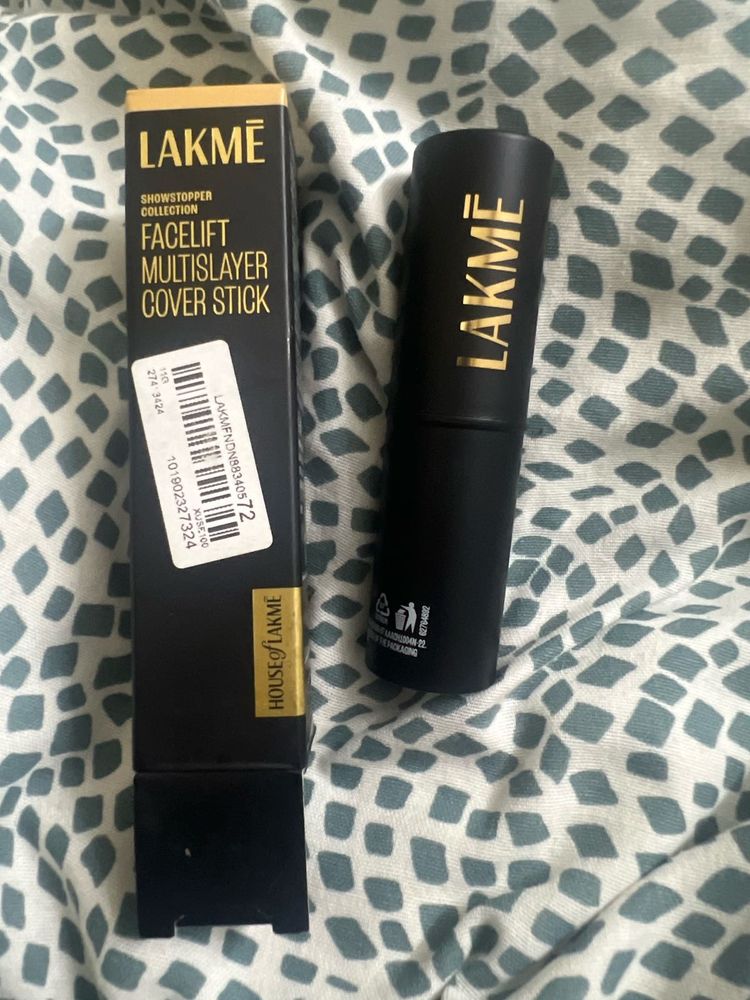 Lakme Foundation Concealer Stick- Neutral Medium