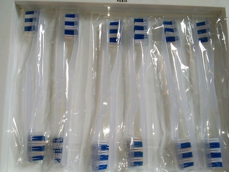 Toothbrush