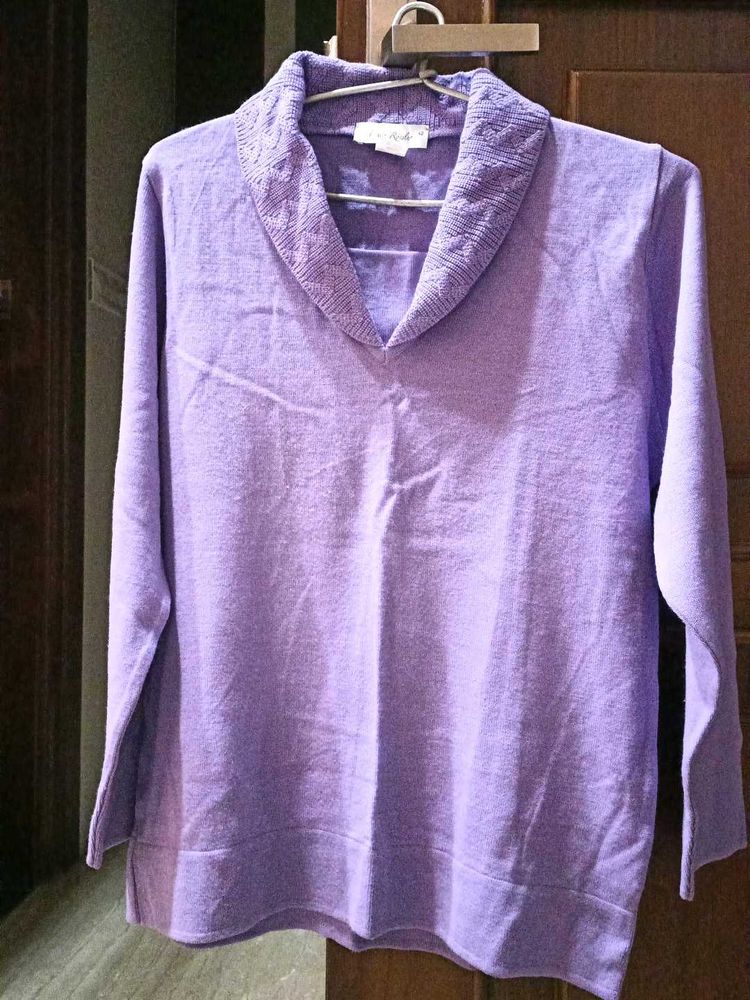 Lavendar V Neck Beautiful Knitting Work❤️