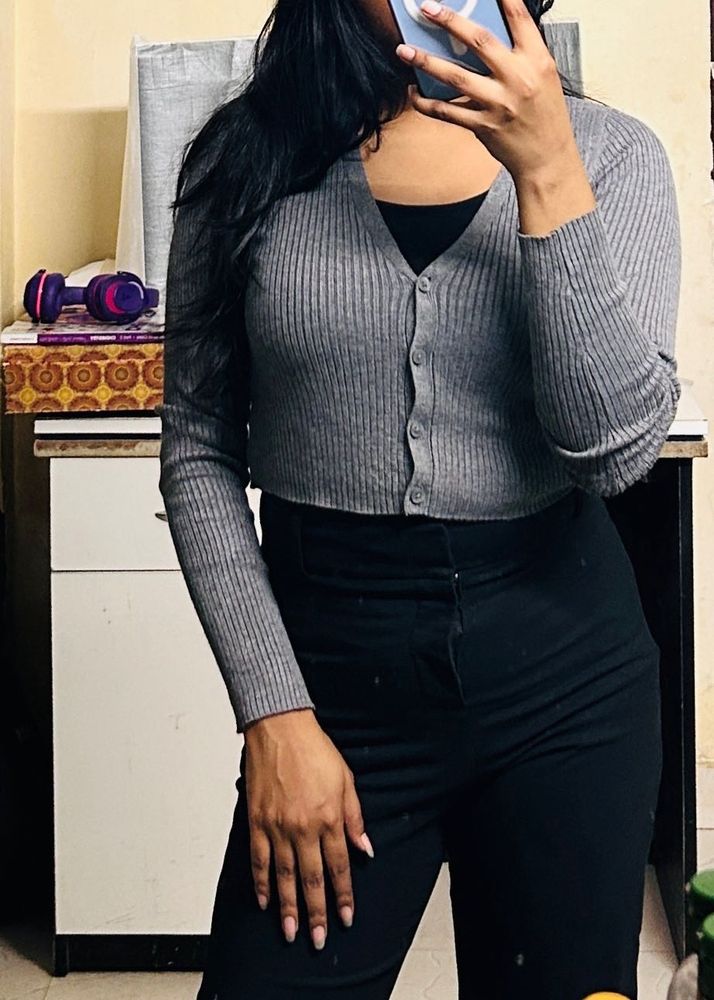Cropped Gray Cardigan