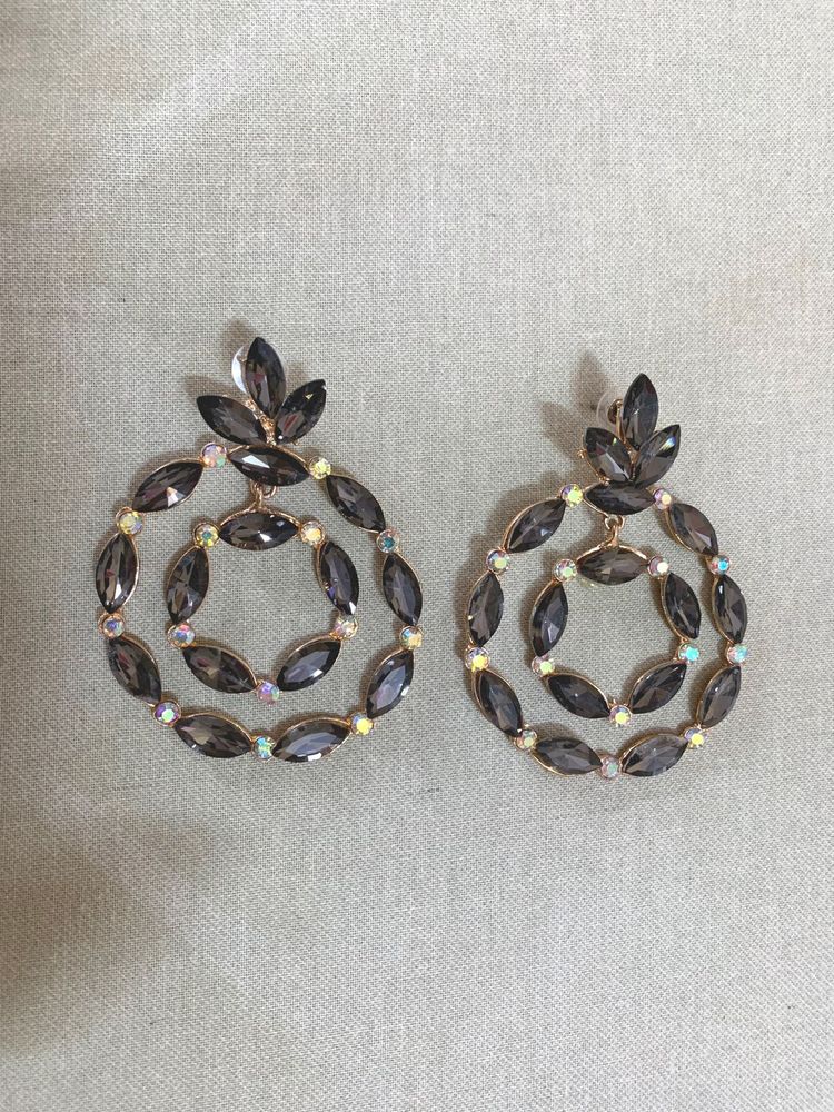 Beautiful Round Earrings