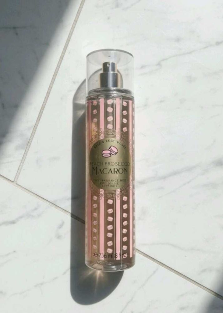 Bath and Body Works Peach Prosecco Macaron Mist