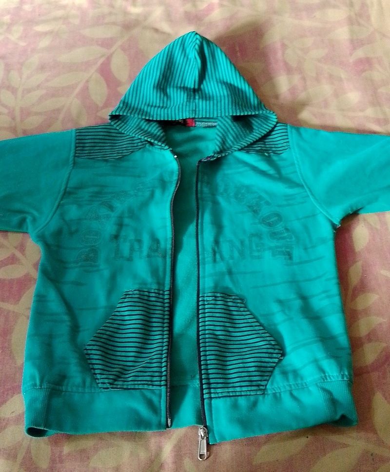 Hoodie Type Sweater