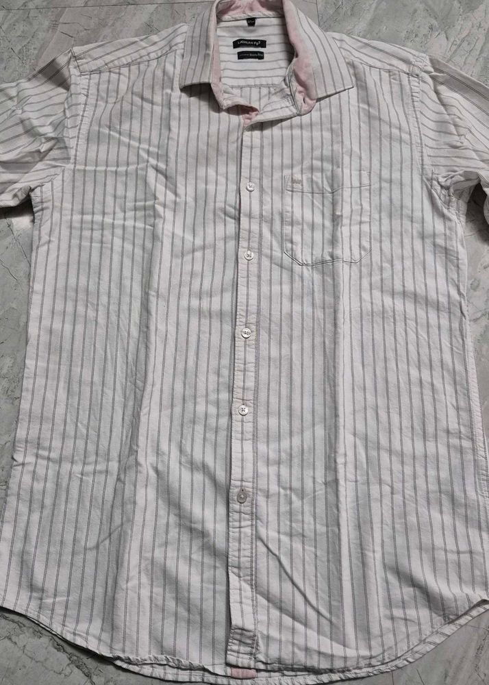 Striped Men&#39;s Shirt