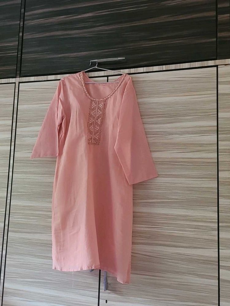 Peach silk kurta size 40
