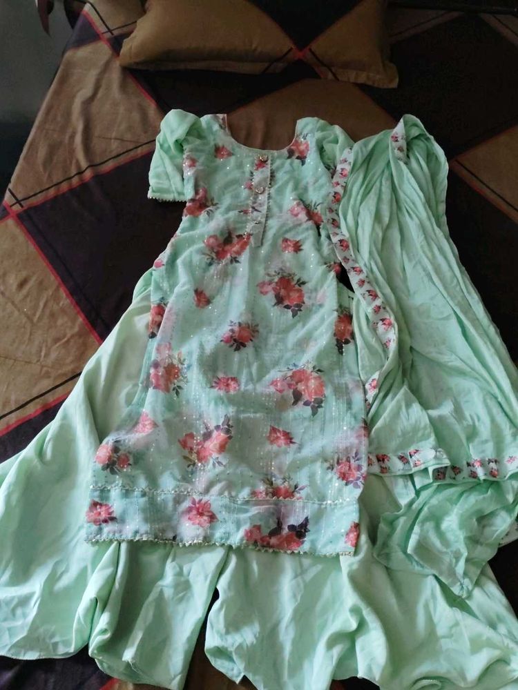diwali dhamaka🔥✨Floral Kurta Set